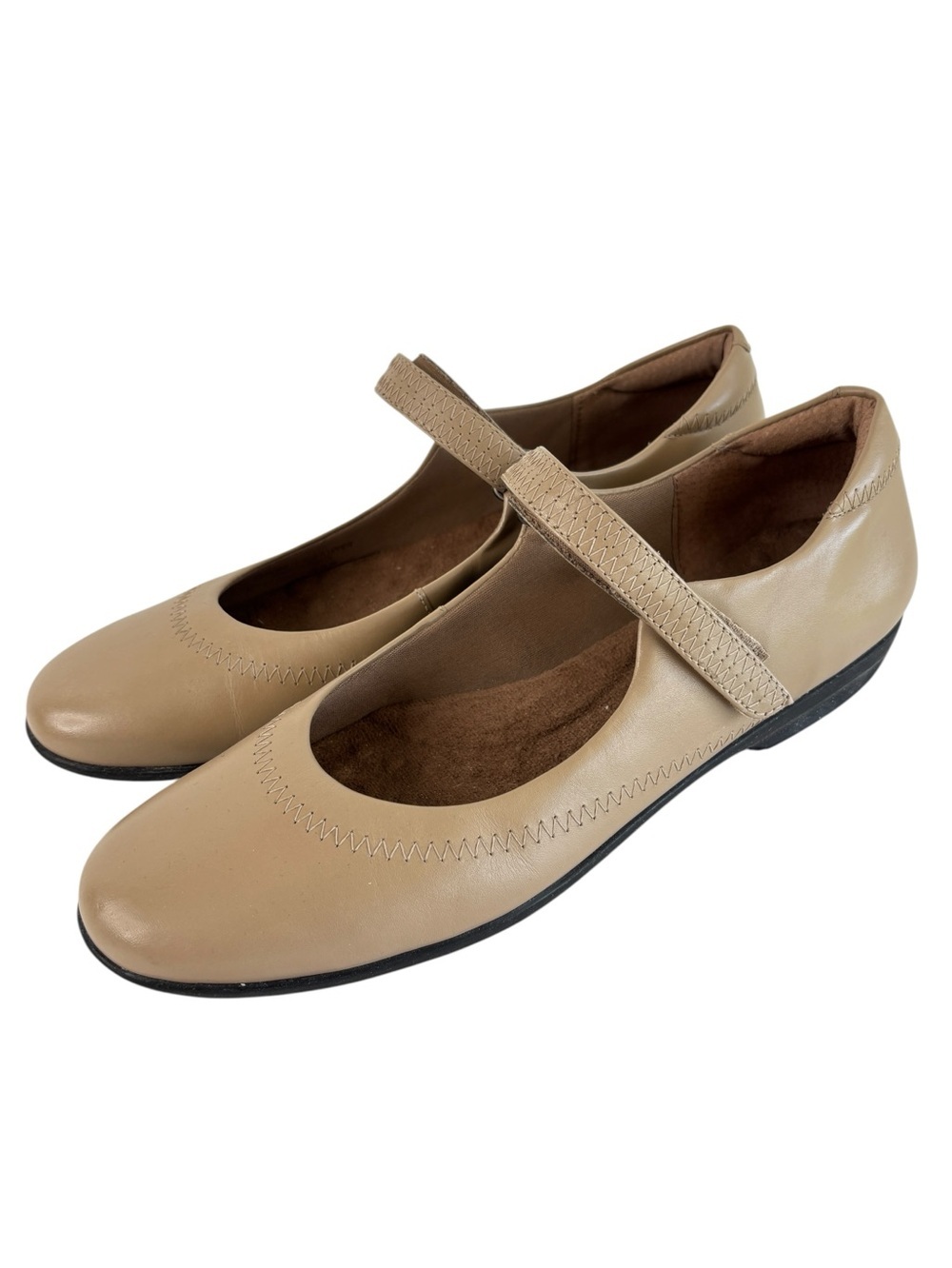 Walking Cradles Mary Jane Ballet Flats Sz 10.5 N Tan Leather Womens Comfort Shoe